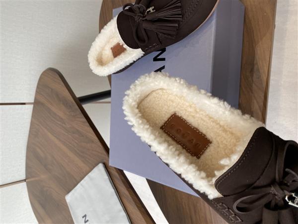 2025126112128667 310